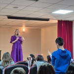 Doç. Dr. İlkay Canan Okkalı Trabzon Çimenli İlkokulu’nun davetlisi olarak öğrencilerle buluştu